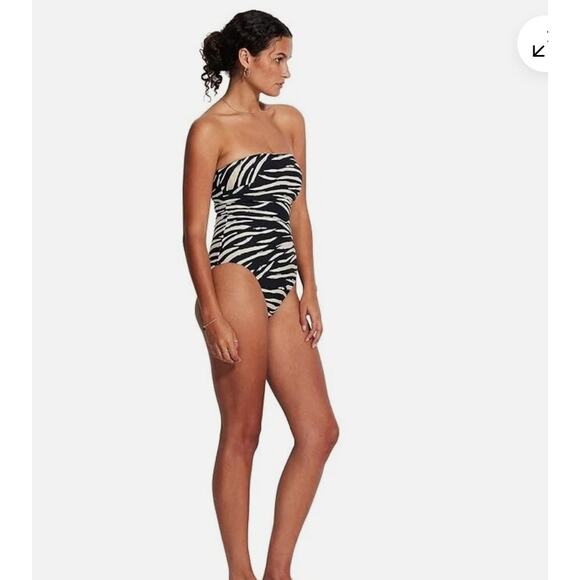 Seafolly Women's DD Cup Bandeau One Piece Swimsuit Zebra Ruched US 6 NWT NEW - Picture 2 of 16